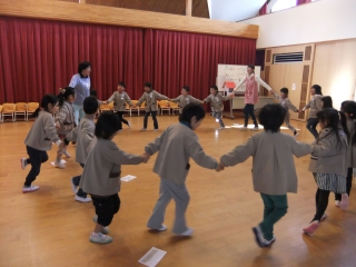 さくら保育園-ダンス教室・英語教室